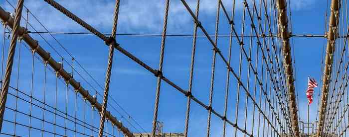 ���������������ɽ�»�ͺ��н������