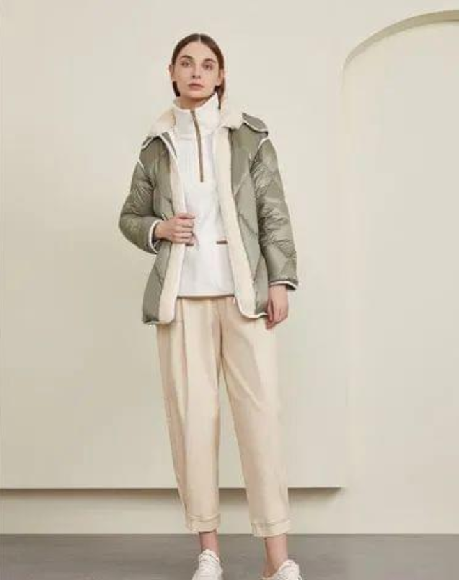 4月15日,穿衣五行颜色纯净优雅