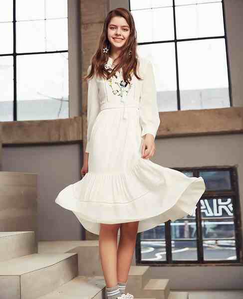 2022年9月9日五行穿衣颜色指南